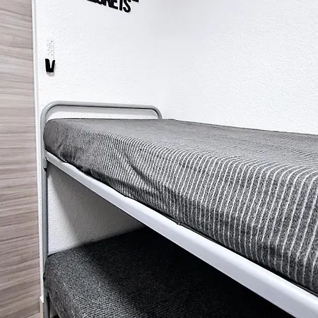 Vue Port Avec Parking Prive * 阿格德