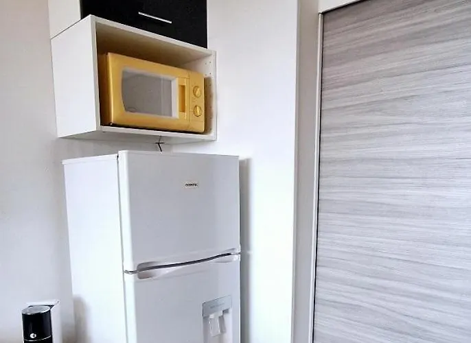 Vue Port Avec Parking Privé *